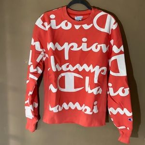 NWOT Unisex Champion Crew Neck Sweatshirt